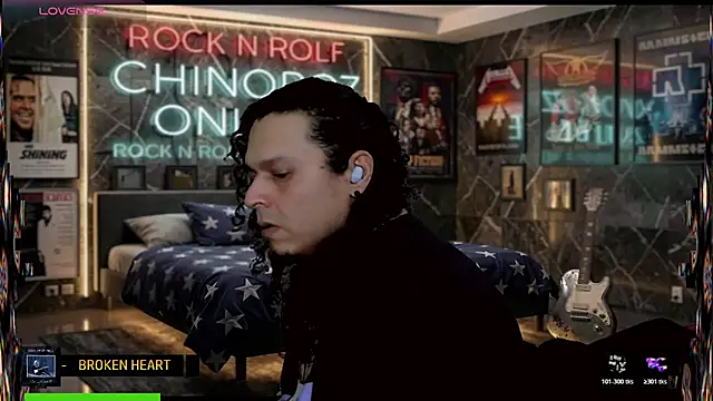 Snapshot of chino_roz chatting on 06-21-26, 07:00 chino roz online show from 06-21-26, 07:00