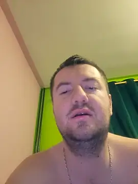 BeautifulPenis2002 online show from 02-28-25, 09:15