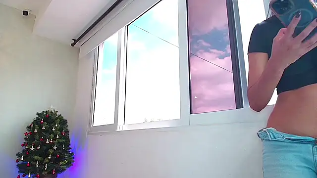 Sassy--Girl online show from 11-27-25, 06:10