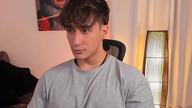 AlexRivera6 online show from 06-08-26, 07:36