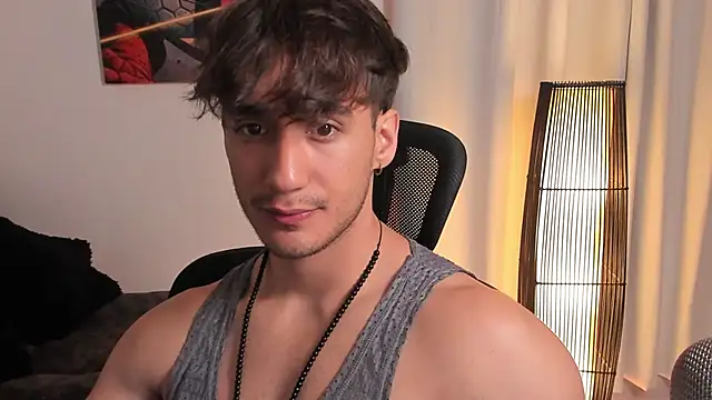 Snapshot of AlexRivera6 chatting on 06-13-26, 05:00 AlexRivera6 online show from 06-13-26, 05:00