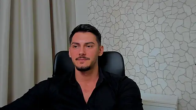 Snapshot of ClintMasters chatting on 02-12-25, 10:03 ClintMasters online show from 02-12-25, 10:03