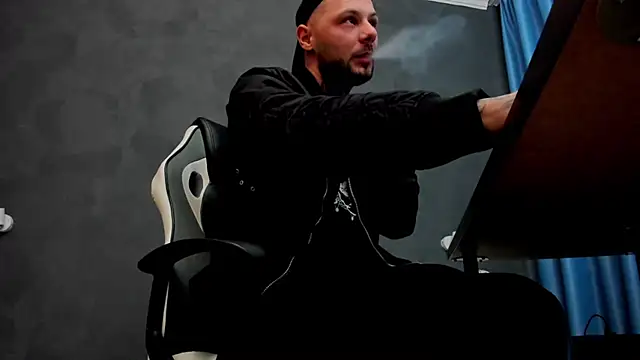 BrianHunts online show from 03-11-25, 05:38