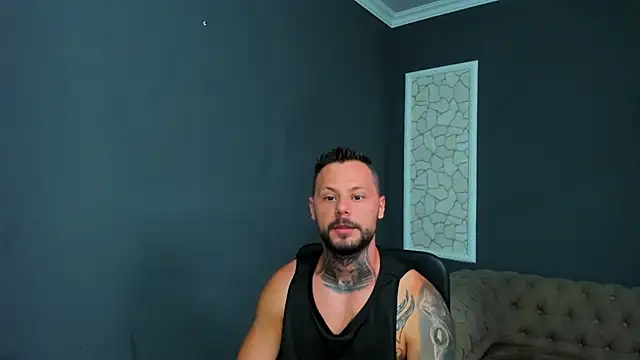 Snapshot of BrianHunts chatting on 07-05-26, 04:19 BrianHunts online show from 07-05-26, 04:19
