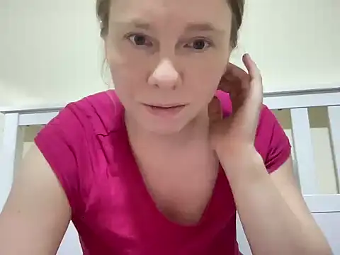 SweetLucy96 online show from 12-02-25, 08:37