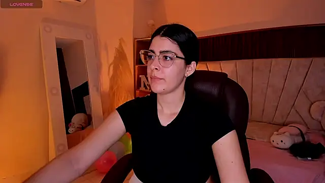  Niah  online show from 04-13-26, 09:20