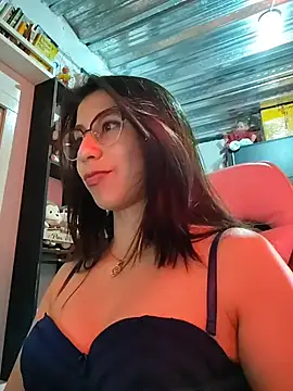 kateeen18 online show from 01-13-26, 05:13