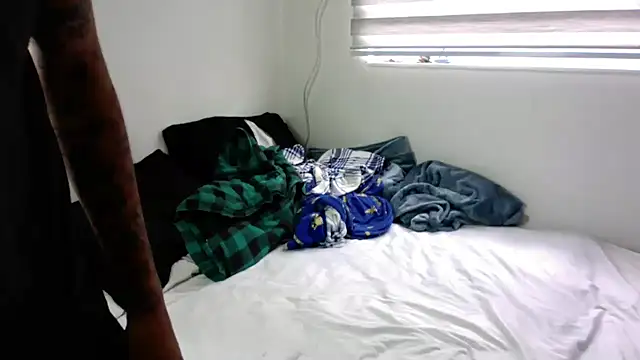 sorry-mom69 online show from 10-02-25, 07:10