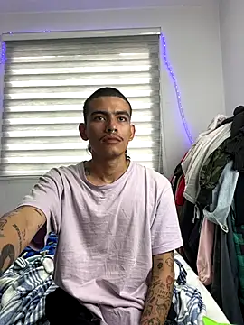 sorry-mom69 online show from 10-15-25, 06:08