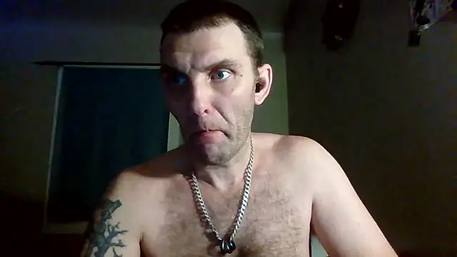 Snapshot of Bigcock666467 chatting on 01-18-26, 05:11 Bigcock666467 online show from 01-18-26, 05:11