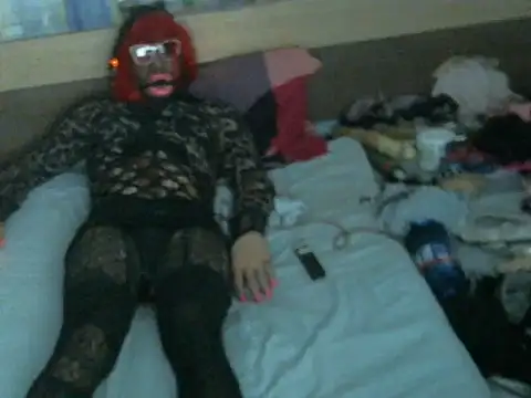 Kinkyslut07 online show from 11-28-25, 11:24