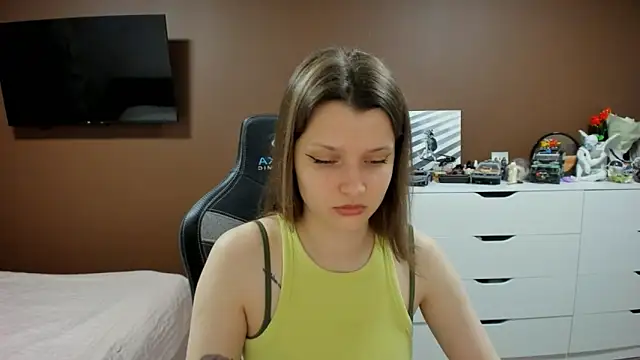 SoniNesti online show from 03-21-26, 04:21