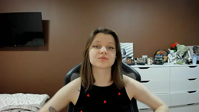 SoniNesti online show from 04-10-26, 02:44