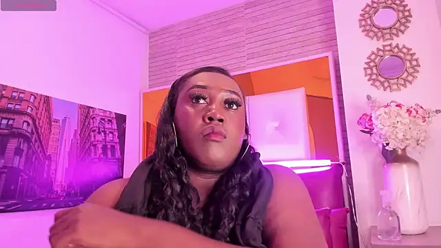 ShaniaBrownn online show from 03-08-26, 07:28