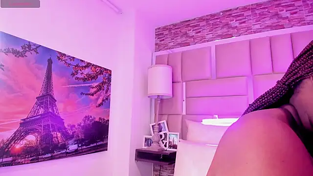 ShaniaBrownn online show from 04-08-26, 07:58