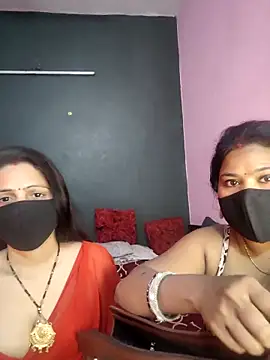 cutee  crazy online show from 02-12-26, 01:50