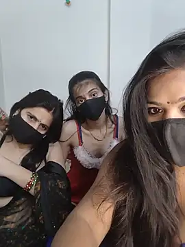 cutee  crazy online show from 06-03-26, 02:55