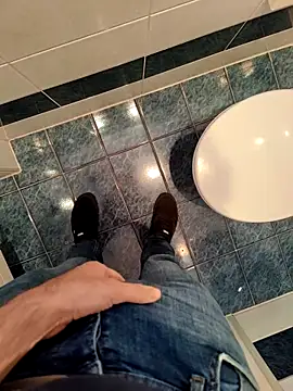 Boring one online show from 04-17-26, 09:01