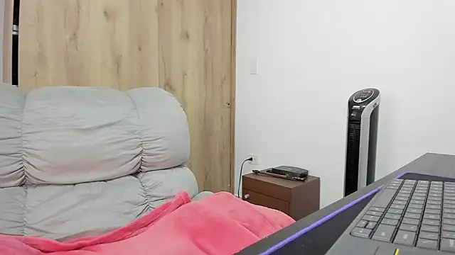 xspecialoomx online show from 03-23-26, 01:26