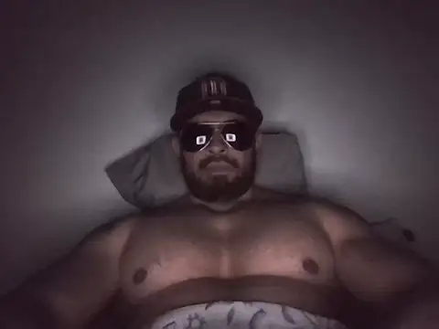 marcus002001 online show from 05-15-26, 07:26