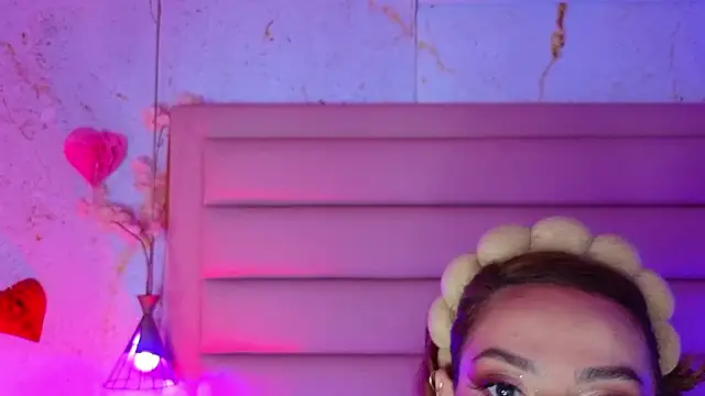 Evangelyne 1 online show from 03-20-26, 04:12