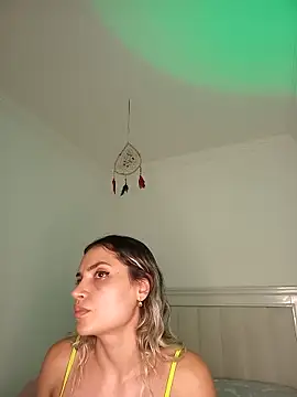 Snapshot of ASHLEY_BLAIR chatting on 04-28-26, 02:27 ASHLEY BLAIR online show from 04-28-26, 02:27