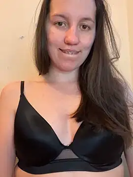 Snapshot of Nicole-Ray chatting on 01-07-25, 08:52 Nicole-Ray online show from 01-07-25, 08:52