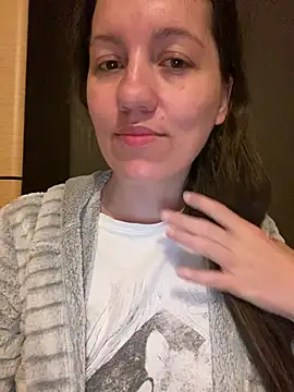 Snapshot of Nicole-Ray chatting on 04-30-26, 04:19 Nicole-Ray online show from 04-30-26, 04:19