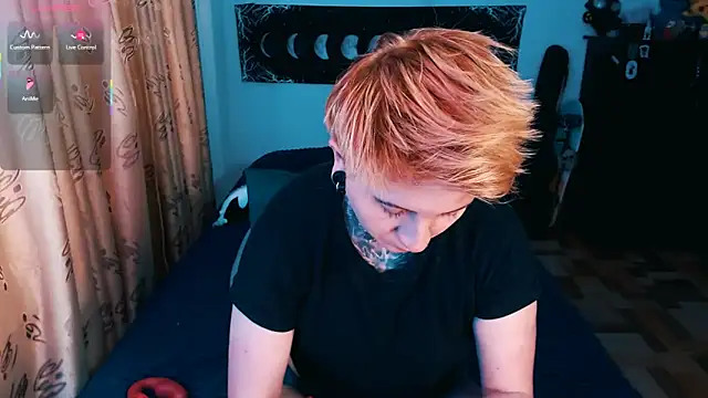 Marieblueeyes online show from 11-05-25, 09:48