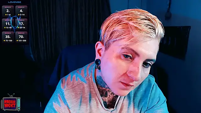 Marieblueeyes online show from 12-19-25, 12:17