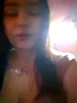 Yammy Yumi online show from 02-27-25, 05:34