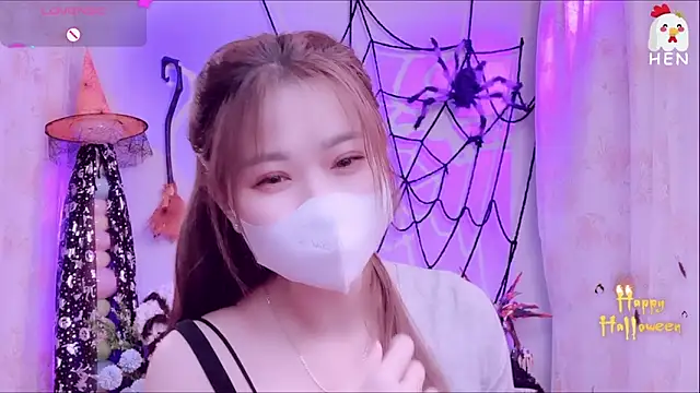 hen237 online show from 10-26-25, 04:46