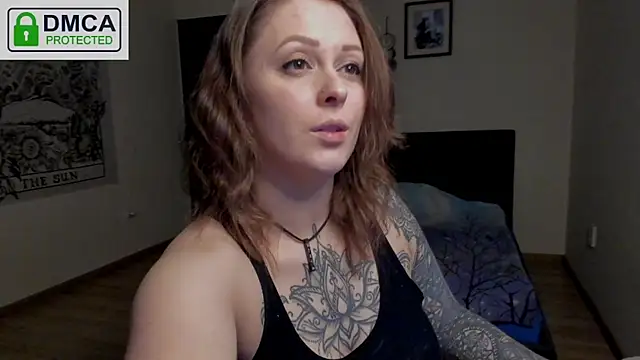 Snapshot of cathy__cass chatting on 02-25-25, 05:08 cathy cass online show from 02-25-25, 05:08