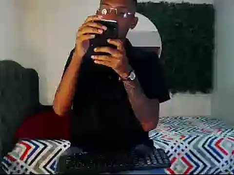 ManSant online show from 02-17-25, 03:09