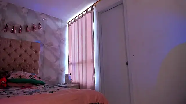 KatalinaMillan online show from 12-23-24, 05:22