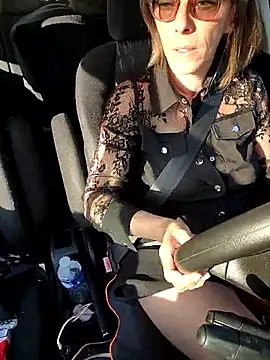 Oriane Jackson online show from 04-16-26, 04:52