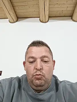 Snapshot of Borisache chatting on 10-22-25, 04:40 Borisache online show from 10-22-25, 04:40