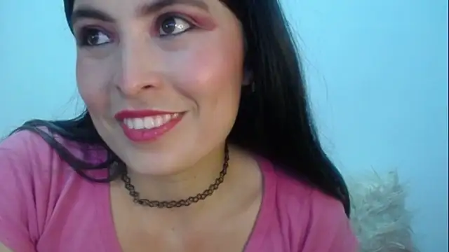 Snapshot of Alexandrasaenz chatting on 03-05-25, 09:59 Alexandrasaenz online show from 03-05-25, 09:59