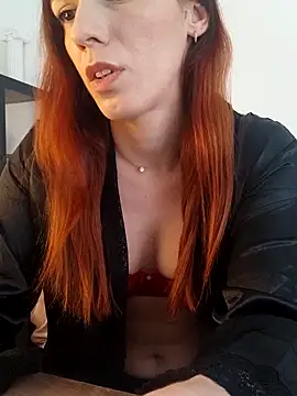 clara-francaise online show from 03-18-26, 03:26