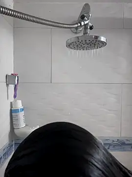 Hannahoff online show from 11-08-25, 04:51