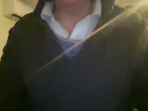 Snapshot of ALPHANDRE chatting on 02-19-25, 06:10 ALPHANDRE online show from 02-19-25, 06:10