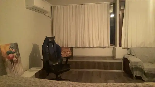 Snapshot of ALPHANDRE chatting on 02-27-25, 05:47 ALPHANDRE online show from 02-27-25, 05:47
