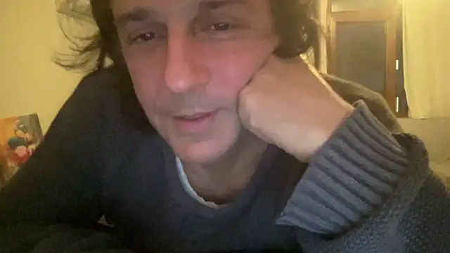 Snapshot of ALPHANDRE chatting on 03-03-25, 04:24 ALPHANDRE online show from 03-03-25, 04:24