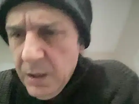 Snapshot of ALPHANDRE chatting on 01-18-26, 08:29 ALPHANDRE online show from 01-18-26, 08:29