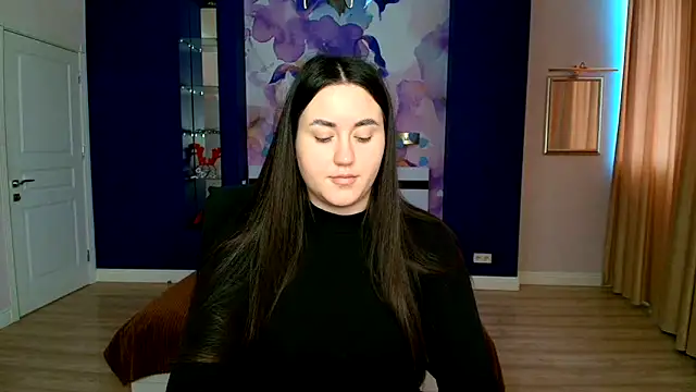 Roxie Bradley online show from 02-21-25, 07:23