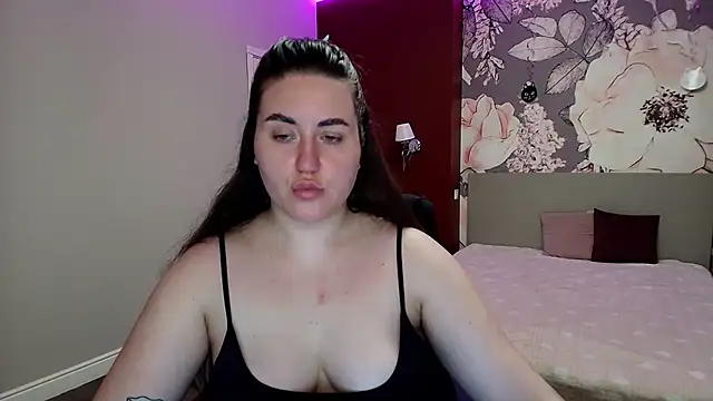 Roxie Bradley online show from 03-30-26, 05:41