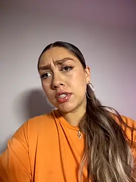 Im sophiie online show from 12-14-25, 11:09