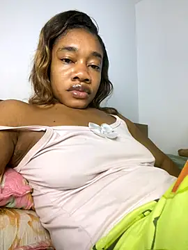  yisela  online show from 10-30-25, 12:34