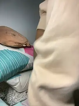  yisela  online show from 03-31-26, 01:29