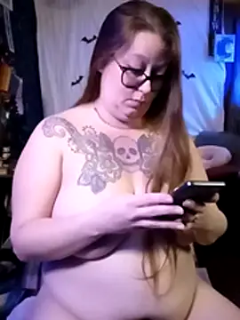 edgexchaos online show from 12-15-25, 01:10